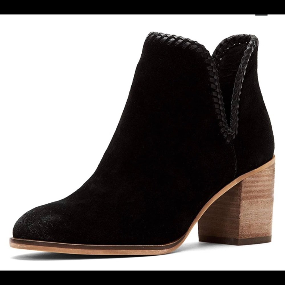 Frye and Company black suede bootie. Like new!
